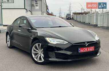 Ліфтбек Tesla Model S 2017 в Києві
