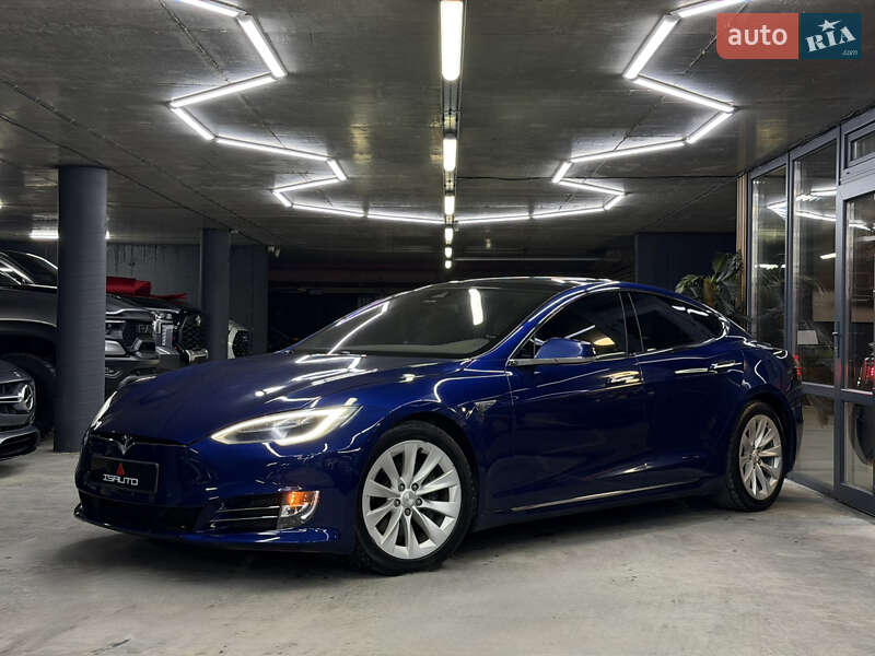 Лифтбек Tesla Model S 2016 в Одессе фото 7 Лифтбек Tesla Model S 2016 в Одессе
