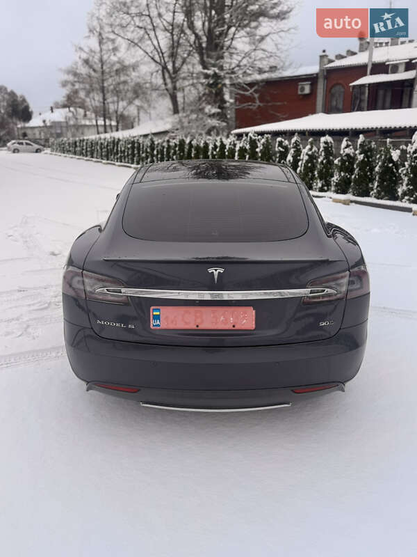 Лифтбек Tesla Model S 2016 в Львове фото 7 Лифтбек Tesla Model S 2016 в Львове