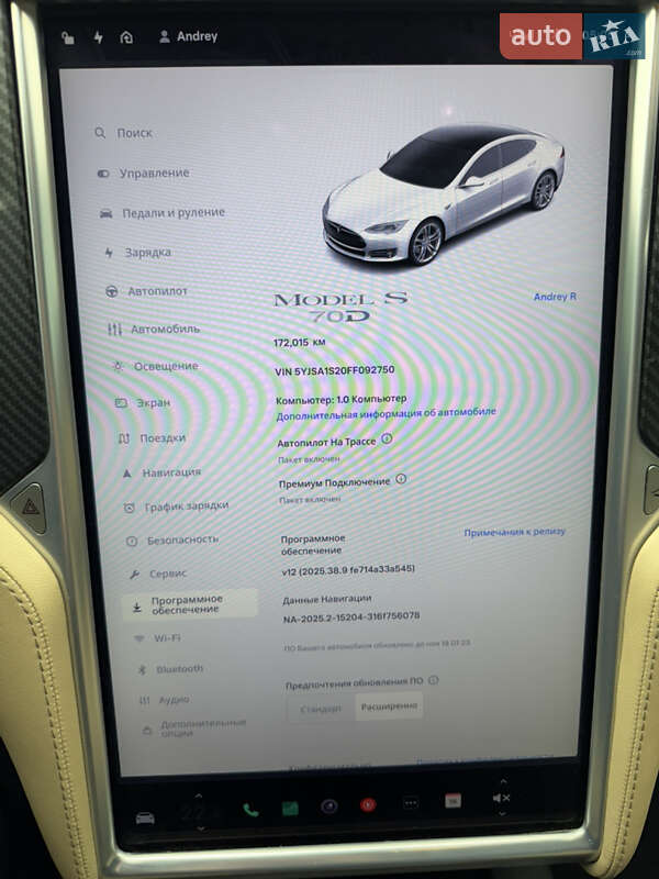 Ліфтбек Tesla Model S 2015 в Києві
