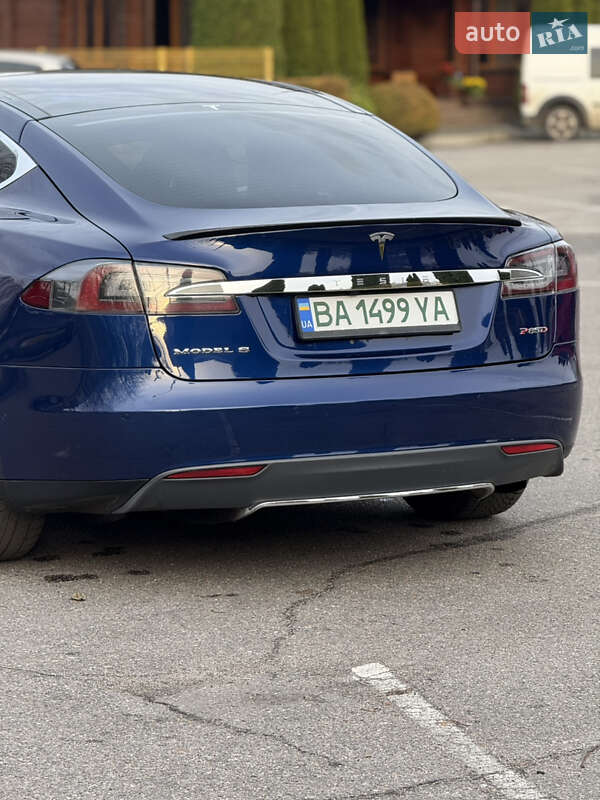 Лифтбек Tesla Model S 2015 в Александрие фото 4 Лифтбек Tesla Model S 2015 в Александрие