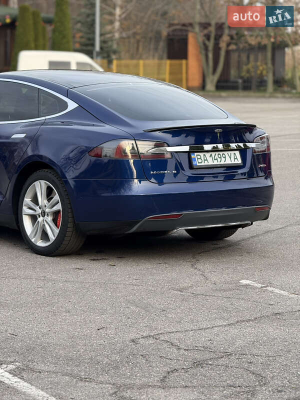 Лифтбек Tesla Model S 2015 в Александрие фото 8 Лифтбек Tesla Model S 2015 в Александрие