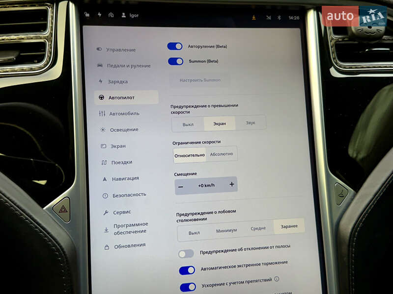 Ліфтбек Tesla Model S 2015 в Харкові