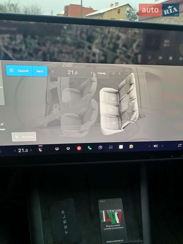 Лифтбек Tesla Model S 2022 в Львове