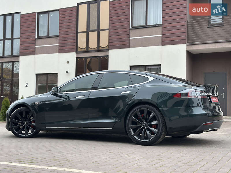 Ліфтбек Tesla Model S 2013 в Одесі