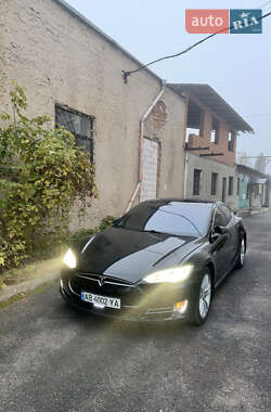 Ліфтбек Tesla Model S 2014 в Вінниці