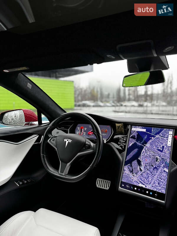 Лифтбек Tesla Model S 2019 в Киеве