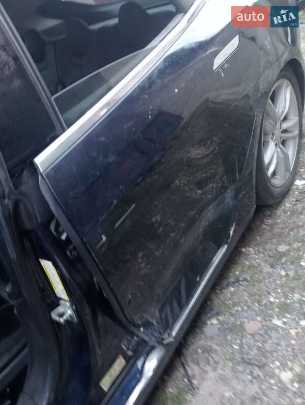 Лифтбек Tesla Model S 2013 в Шепетовке