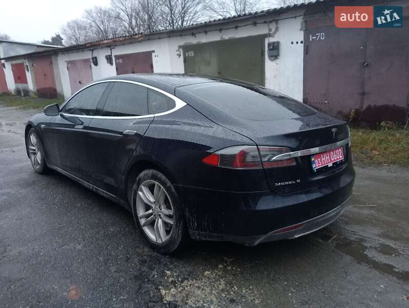 Лифтбек Tesla Model S 2013 в Шепетовке