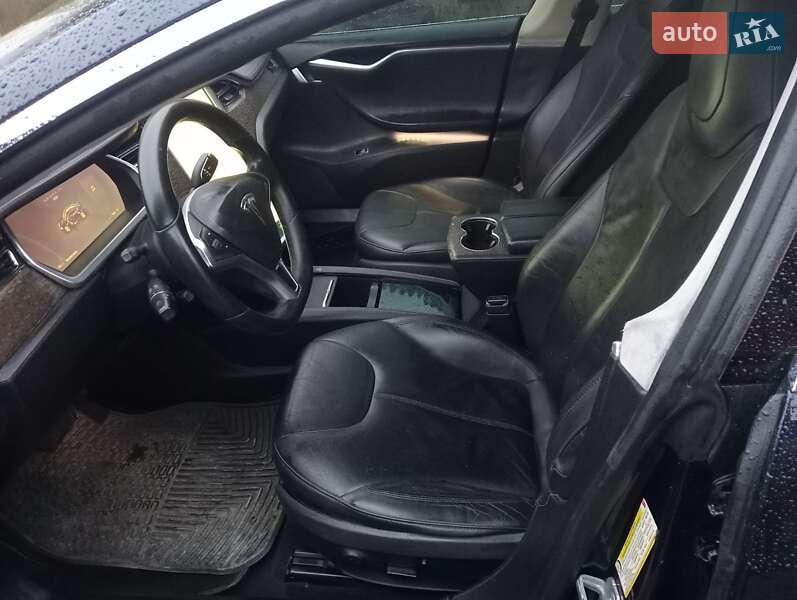 Лифтбек Tesla Model S 2013 в Шепетовке