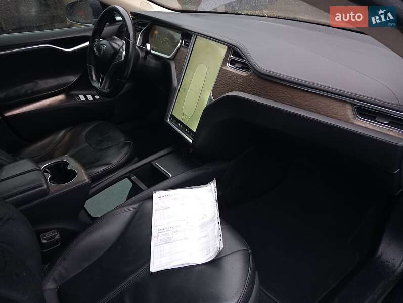 Лифтбек Tesla Model S 2013 в Шепетовке