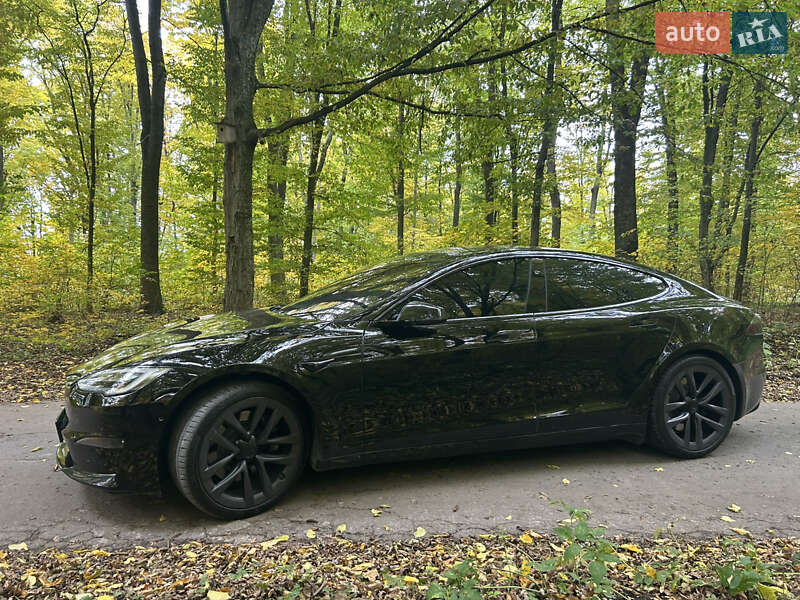 Ліфтбек Tesla Model S 2021 в Хмельницькому фото 16 Ліфтбек Tesla Model S 2021 в Хмельницькому