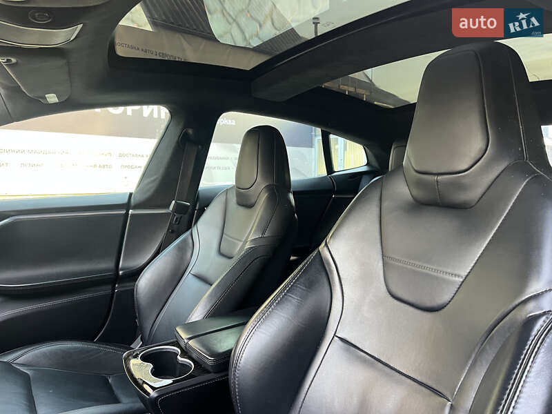 Лифтбек Tesla Model S 2016 в Белой Церкви фото 16 Лифтбек Tesla Model S 2016 в Белой Церкви