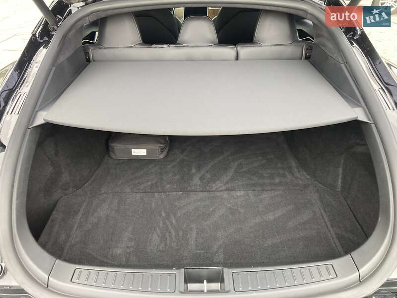 Лифтбек Tesla Model S 2020 в Днепре фото 14 Лифтбек Tesla Model S 2020 в Днепре