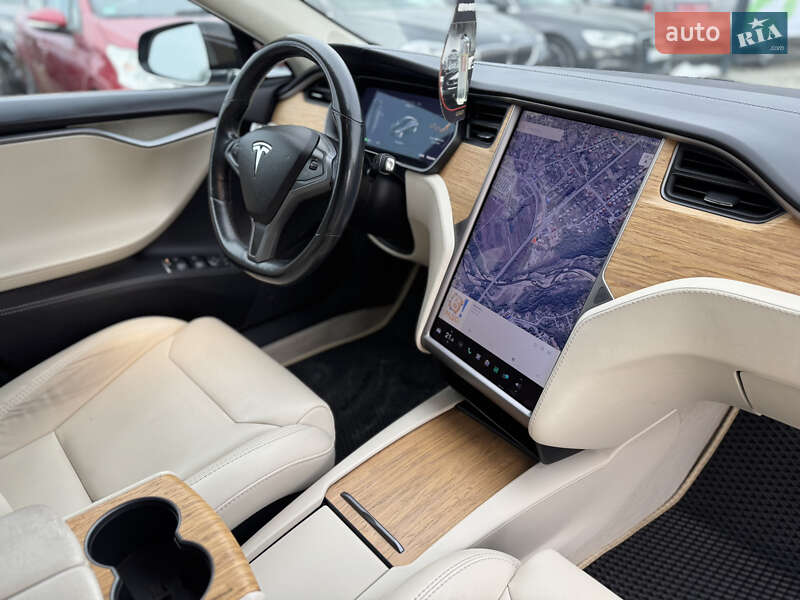 Ліфтбек Tesla Model S 2018 в Івано-Франківську фото 31 Ліфтбек Tesla Model S 2018 в Івано-Франківську