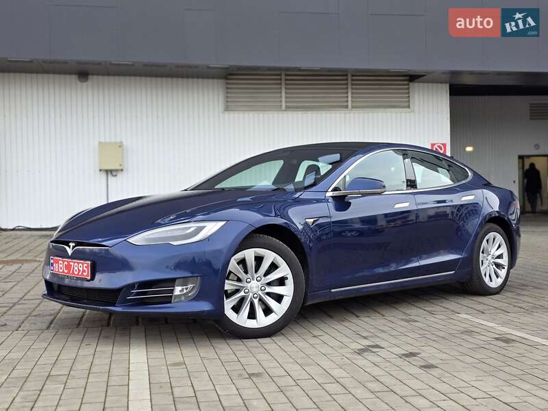 Лифтбек Tesla Model S 2018 в Ровно фото 2 Лифтбек Tesla Model S 2018 в Ровно