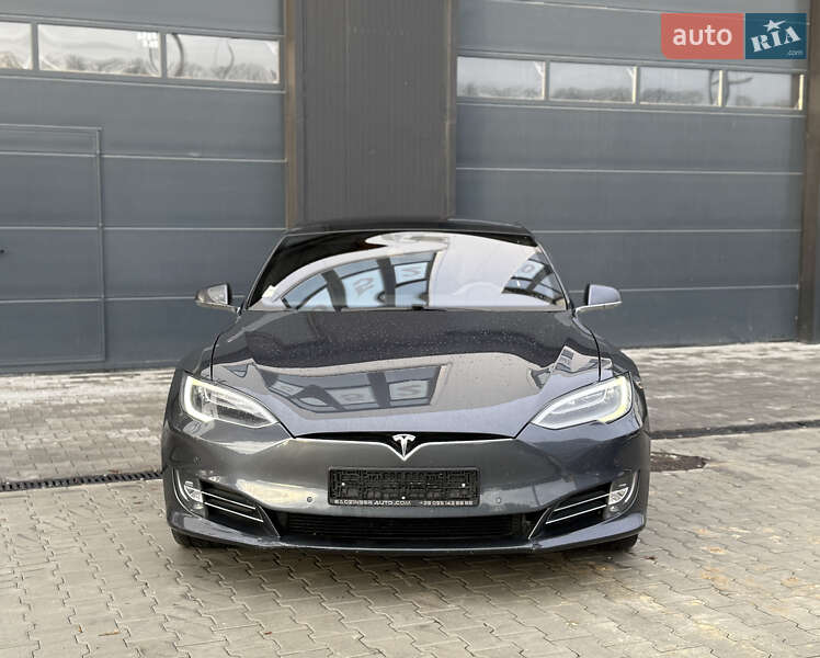 Лифтбек Tesla Model S 2016 в Городке фото 2 Лифтбек Tesla Model S 2016 в Городке