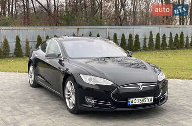 Ліфтбек Tesla Model S 2013 в Луцьку