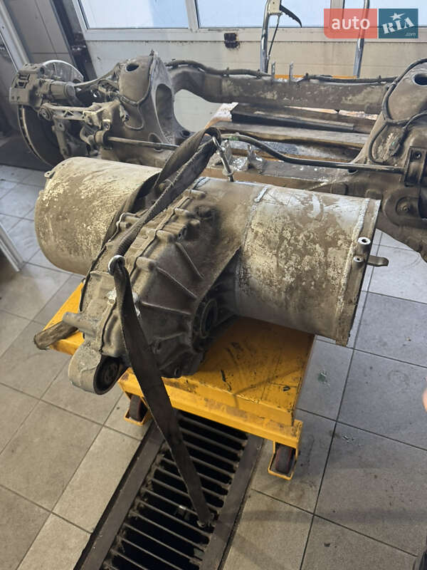 Лифтбек Tesla Model S 2013 в Николаеве