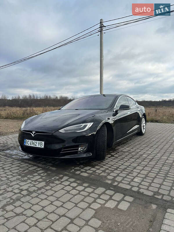 Лифтбек Tesla Model S 2016 в Львове фото 2 Лифтбек Tesla Model S 2016 в Львове