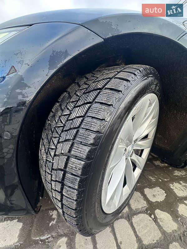 Лифтбек Tesla Model S 2016 в Львове фото 9 Лифтбек Tesla Model S 2016 в Львове