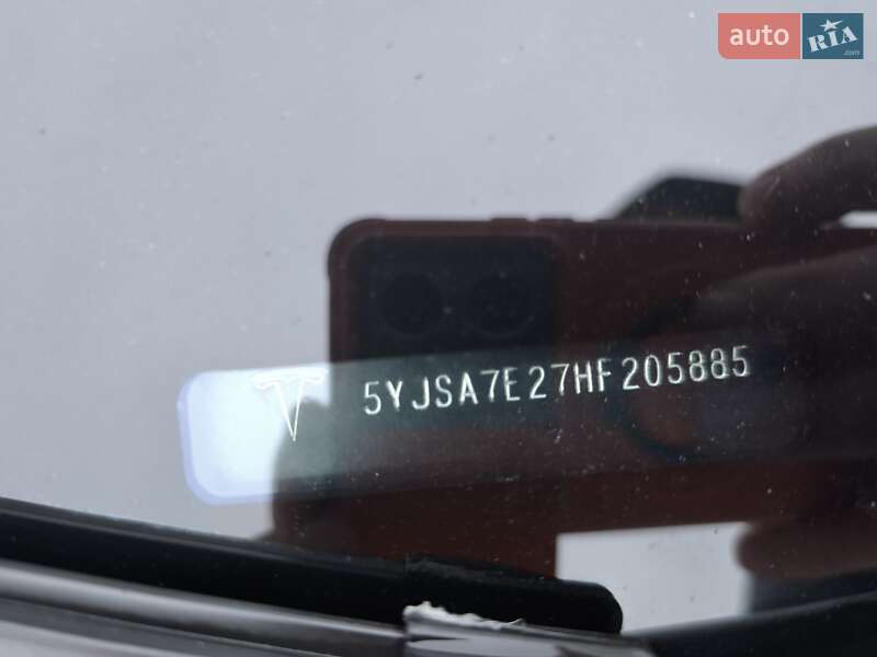 Лифтбек Tesla Model S 2018 в Киеве фото 72 Лифтбек Tesla Model S 2018 в Киеве