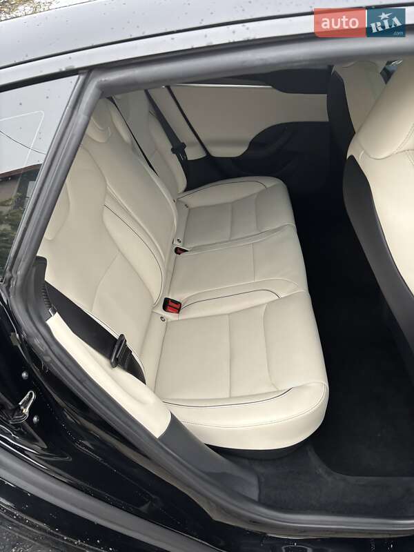 Лифтбек Tesla Model S 2021 в Ровно фото 24 Лифтбек Tesla Model S 2021 в Ровно