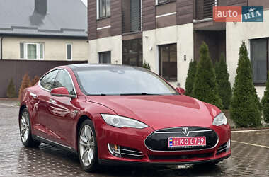 Ліфтбек Tesla Model S 2015 в Одесі