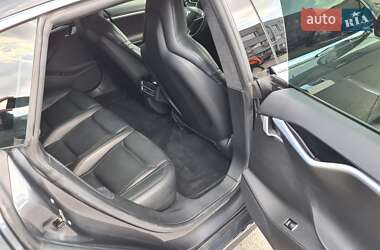 Ліфтбек Tesla Model S 2014 в Києві