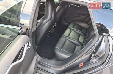 Ліфтбек Tesla Model S 2014 в Києві