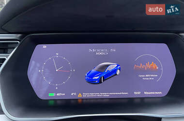 Лифтбек Tesla Model S 2017 в Кропивницком