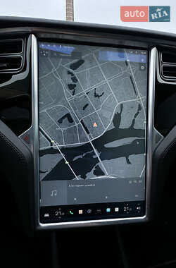 Лифтбек Tesla Model S 2014 в Киеве