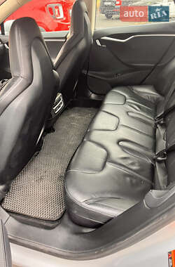 Лифтбек Tesla Model S 2013 в Киеве