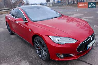 Лифтбек Tesla Model S 2015 в Харькове
