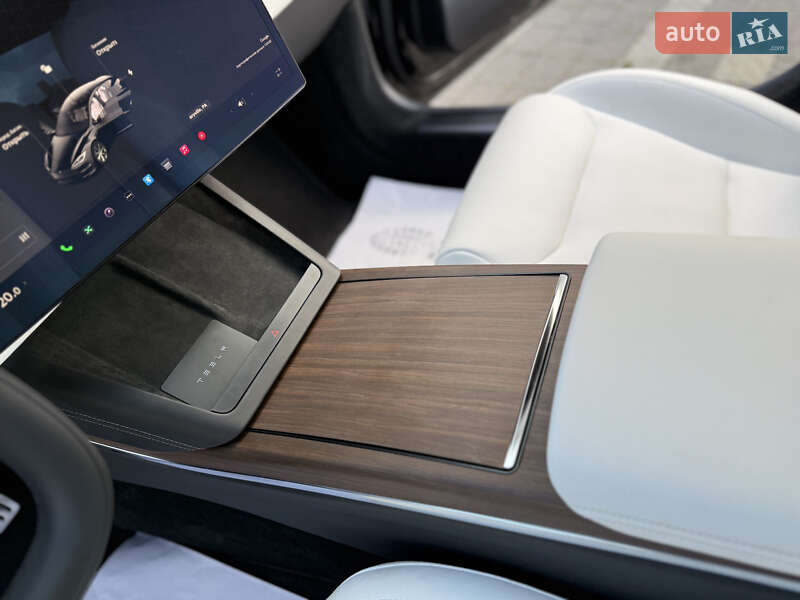 Лифтбек Tesla Model S 2024 в Дрогобыче фото 83 Лифтбек Tesla Model S 2024 в Дрогобыче