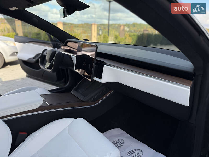 Лифтбек Tesla Model S 2024 в Дрогобыче фото 104 Лифтбек Tesla Model S 2024 в Дрогобыче