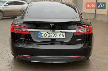 Лифтбек Tesla Model S 2015 в Тернополе фото 7 Лифтбек Tesla Model S 2015 в Тернополе