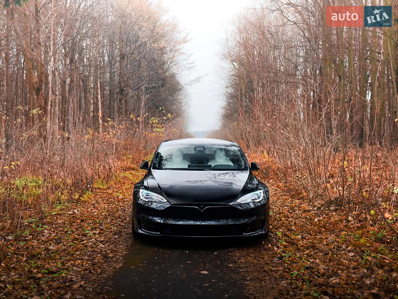 Ліфтбек Tesla Model S 2022 в Тернополі