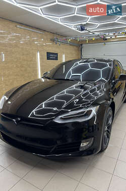 Лифтбек Tesla Model S 2014 в Харькове