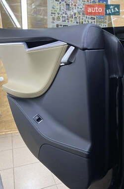 Лифтбек Tesla Model S 2014 в Харькове