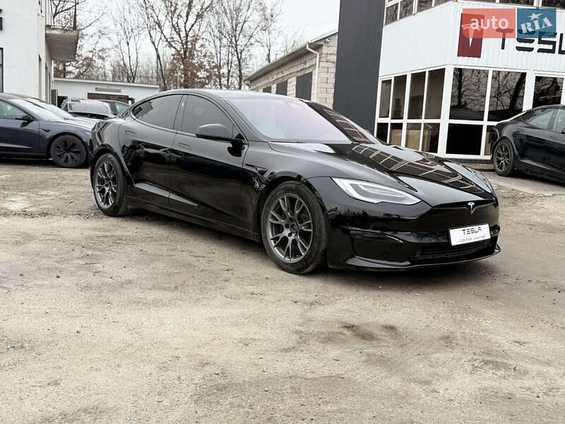 Лифтбек Tesla Model S 2021 в Виннице