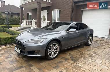 Ліфтбек Tesla Model S 2013 в Києві