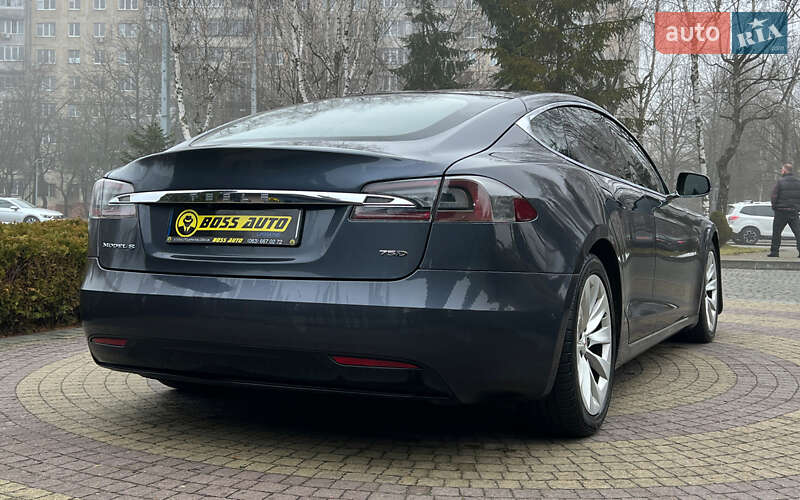 Лифтбек Tesla Model S 2016 в Львове фото 7 Лифтбек Tesla Model S 2016 в Львове