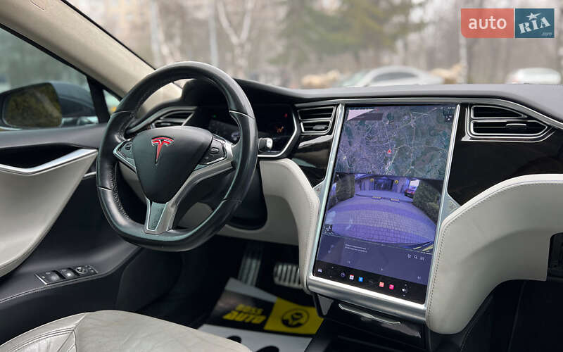 Лифтбек Tesla Model S 2016 в Львове фото 18 Лифтбек Tesla Model S 2016 в Львове