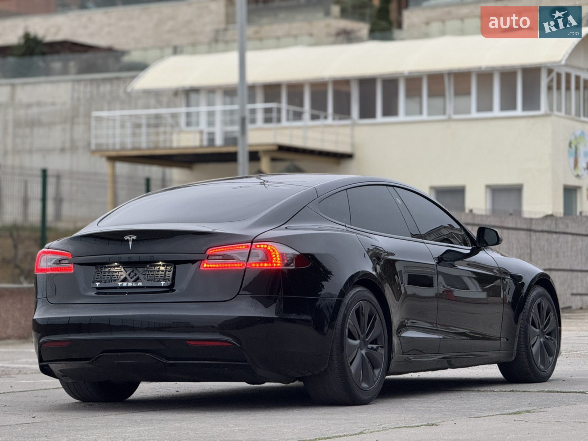 2022 Tesla Model S - мініатюра 7
