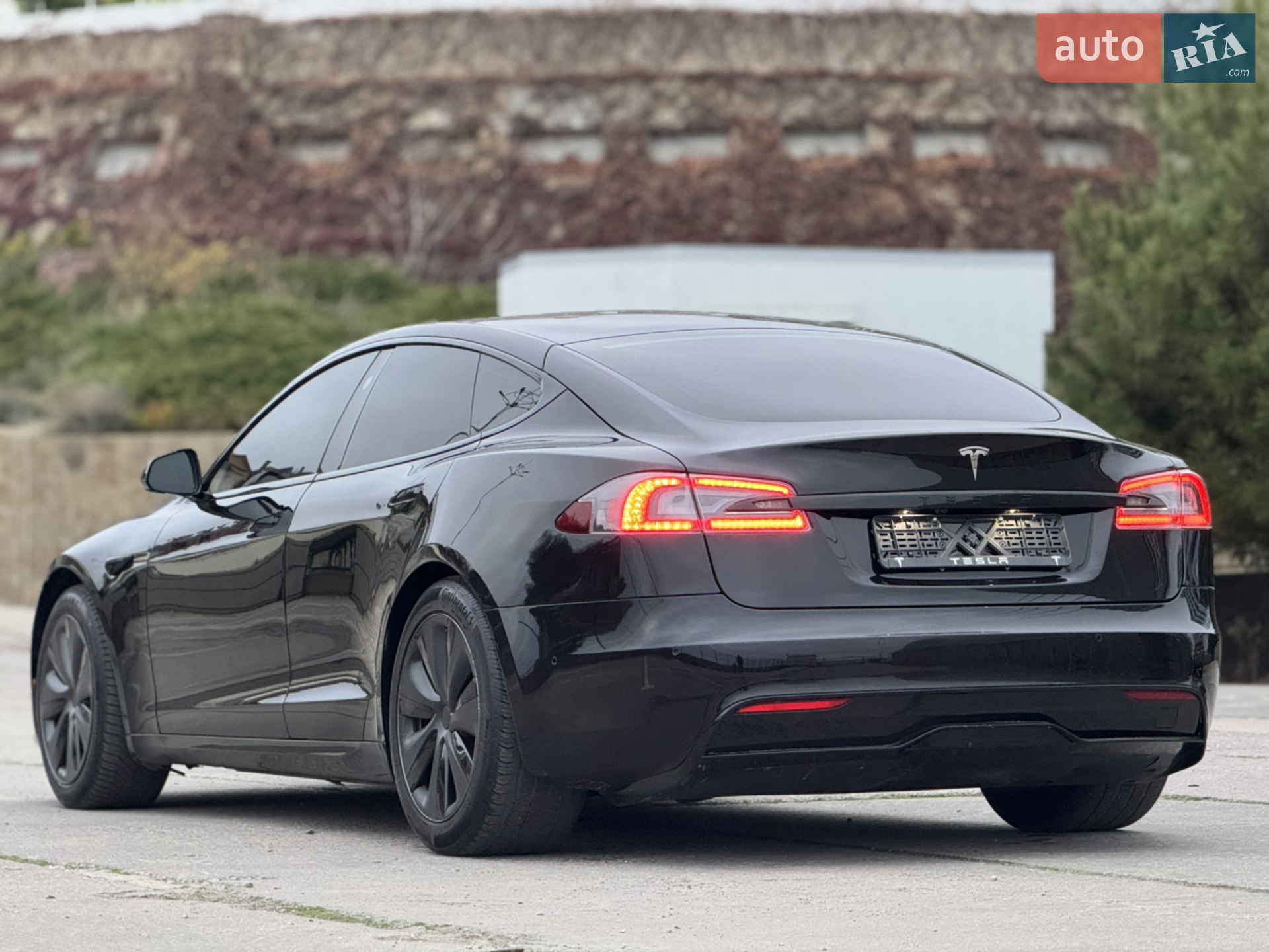 2022 Tesla Model S - мініатюра 9