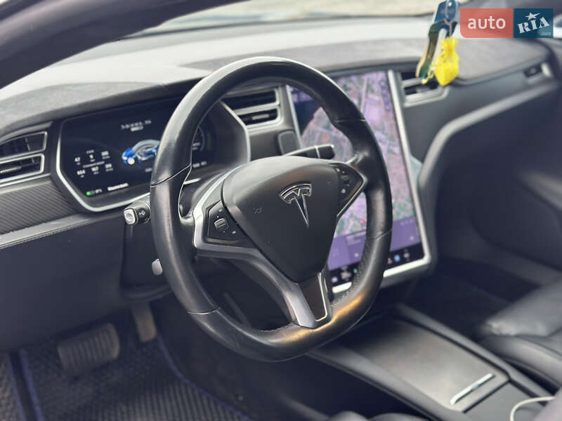Лифтбек Tesla Model S 2017 в Николаеве фото 6 Лифтбек Tesla Model S 2017 в Николаеве