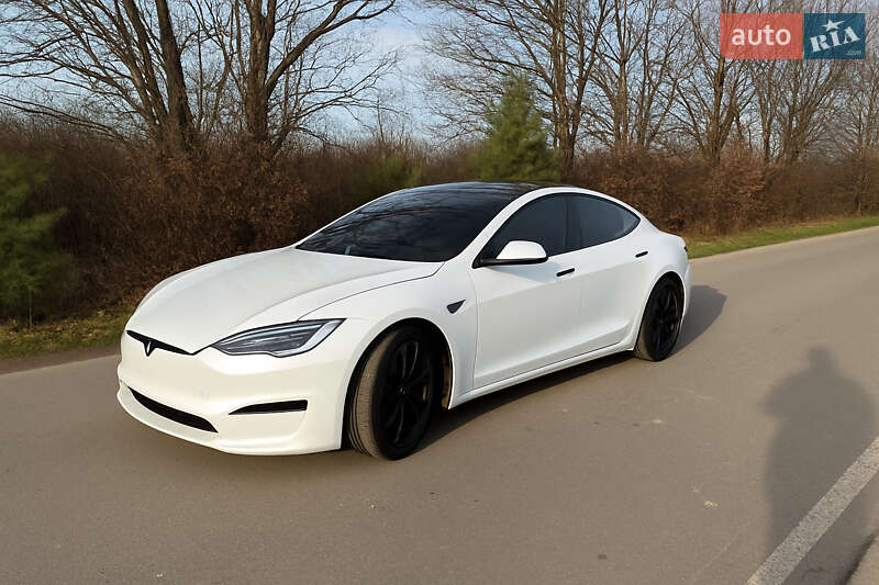 Лифтбек Tesla Model S 2021 в Ужгороде фото Лифтбек Tesla Model S 2021 в Ужгороде