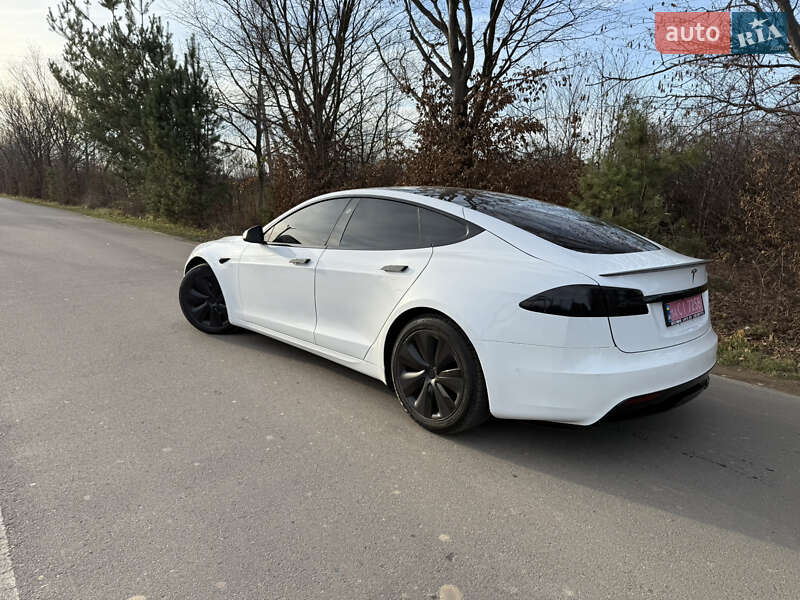 Лифтбек Tesla Model S 2021 в Ужгороде фото 12 Лифтбек Tesla Model S 2021 в Ужгороде