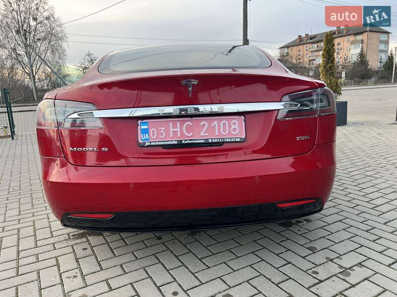 Лифтбек Tesla Model S 2018 в Сарнах фото 11 Лифтбек Tesla Model S 2018 в Сарнах
